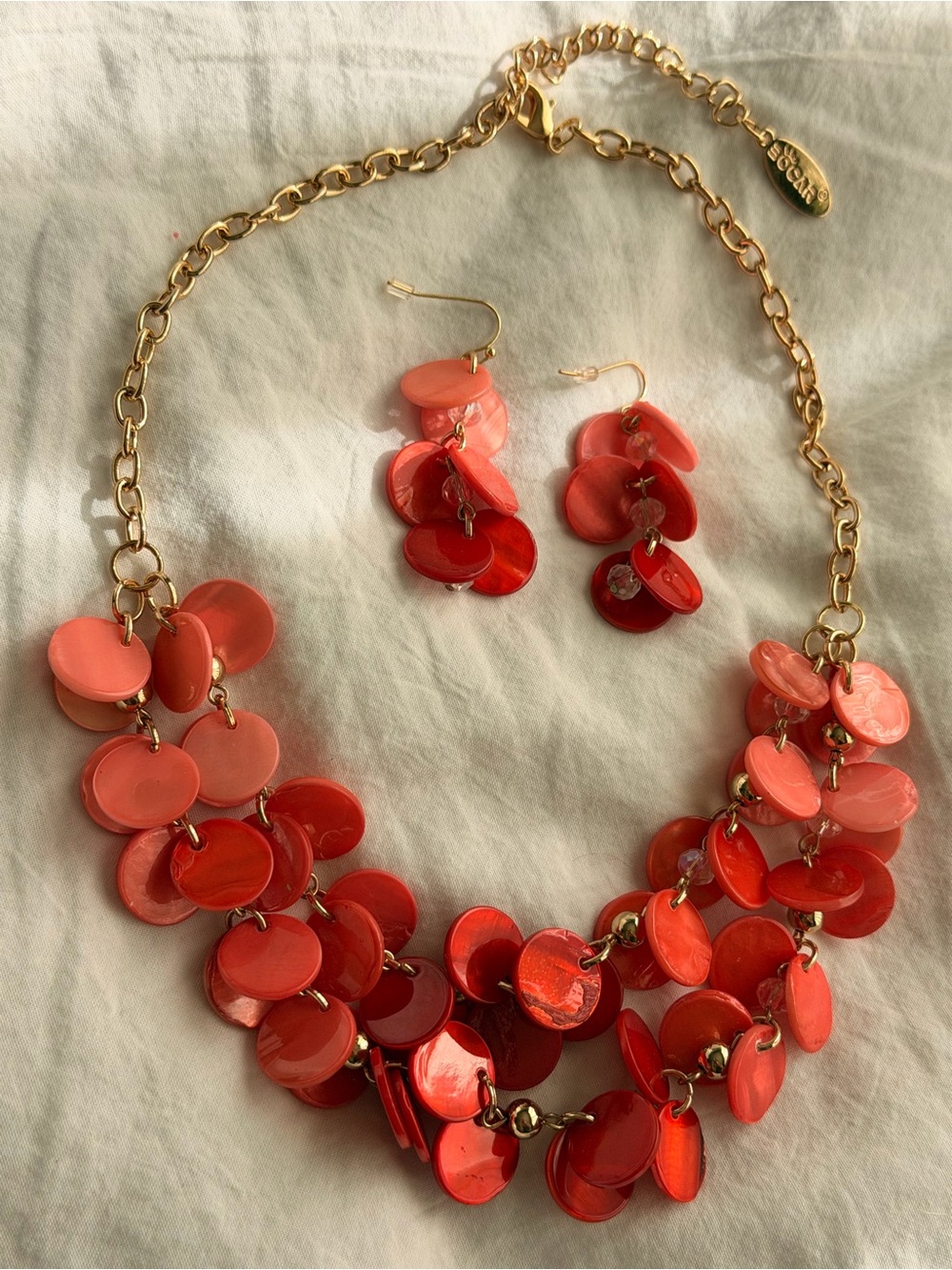 Gold-Chain Red Cascade Disc Necklace & Earring Set - Brand Unknown
